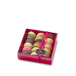 Coffret de 18 macarons mixte